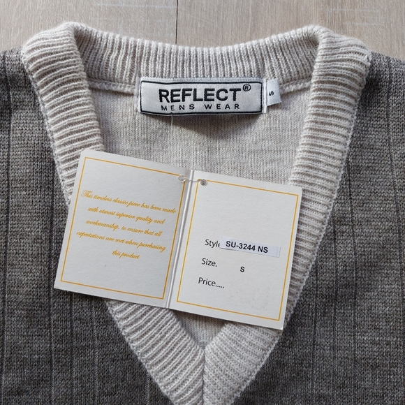 REFLECT Sweater Vest - S - Picture 3 of 3